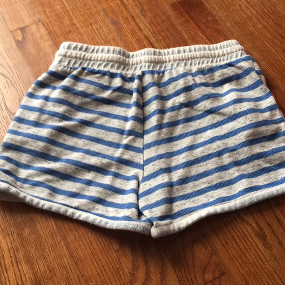 Athletic Shorts XL 14-16 - Picture 3 of 4